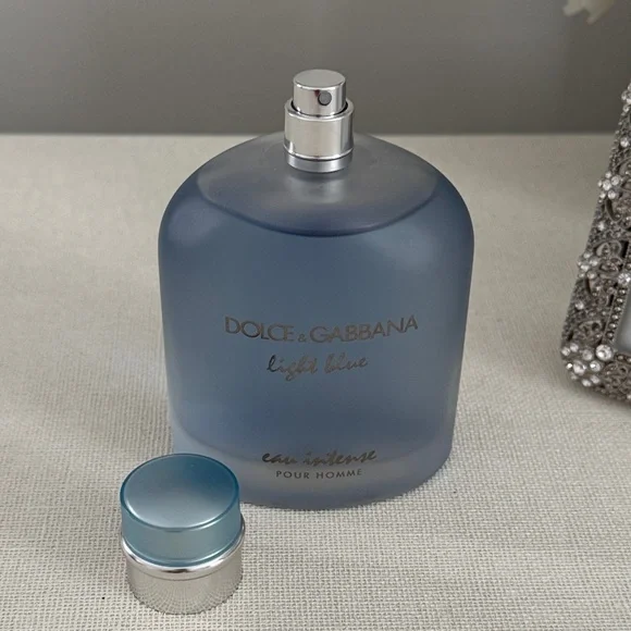 Dolce & Gabbana Light Blue Eau Intense Pour Homme - Frosted Blue & Silver - Picture 3 of 6